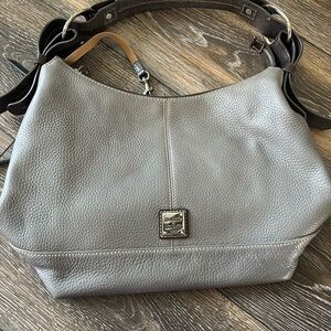 Dooney & Bourke Shoulder bag